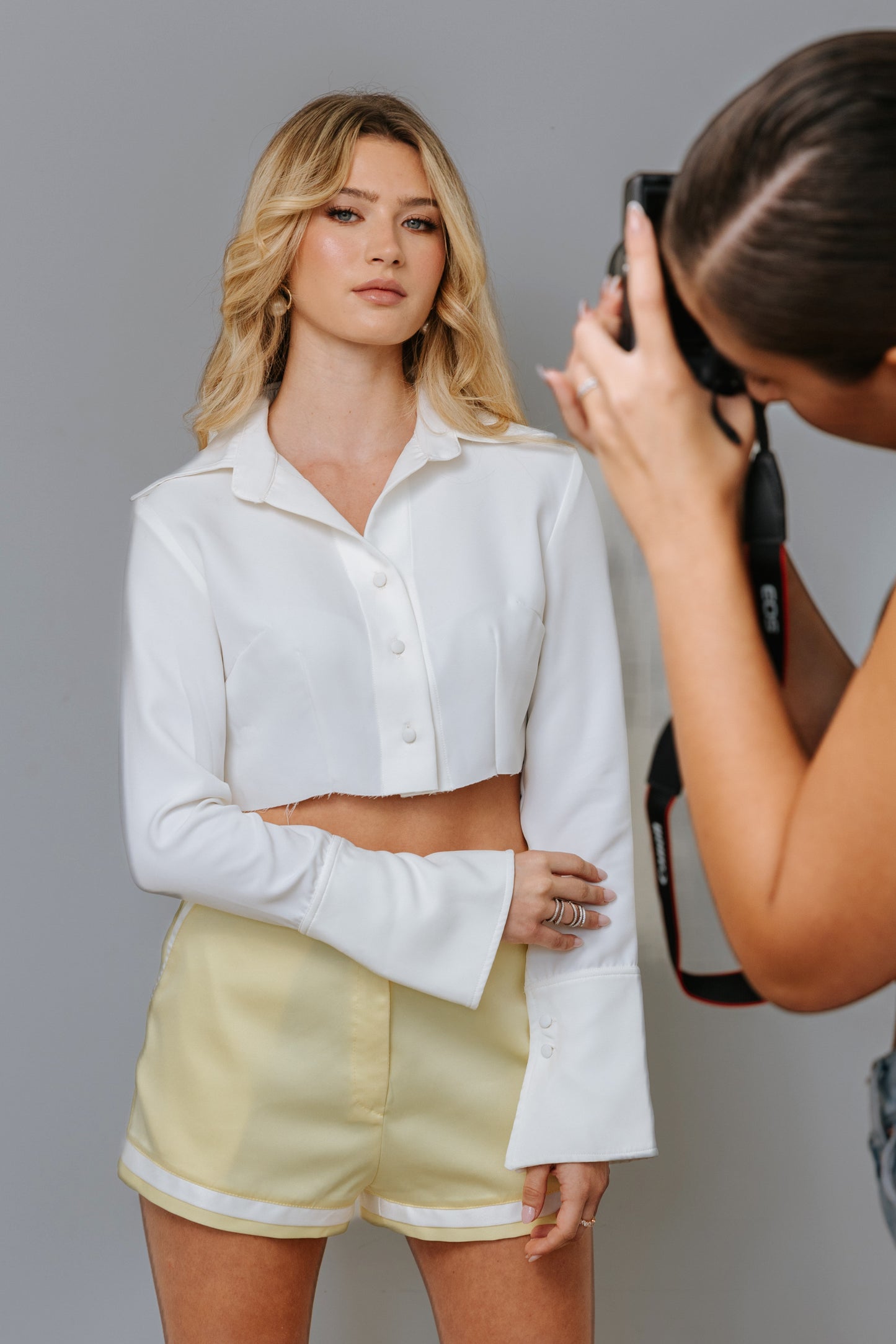 White triangle crop buttoned shirt